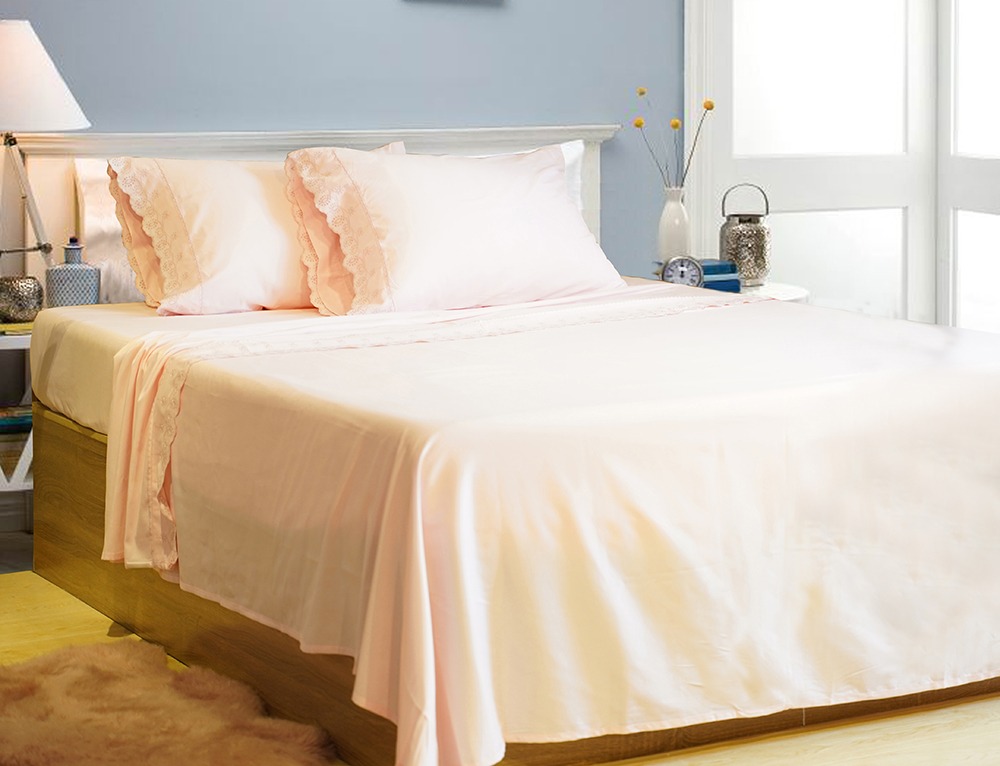 Microfiber lace bed sheet set