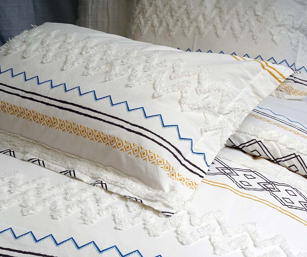 Cotton Tufted Duvet Cover Set with printing